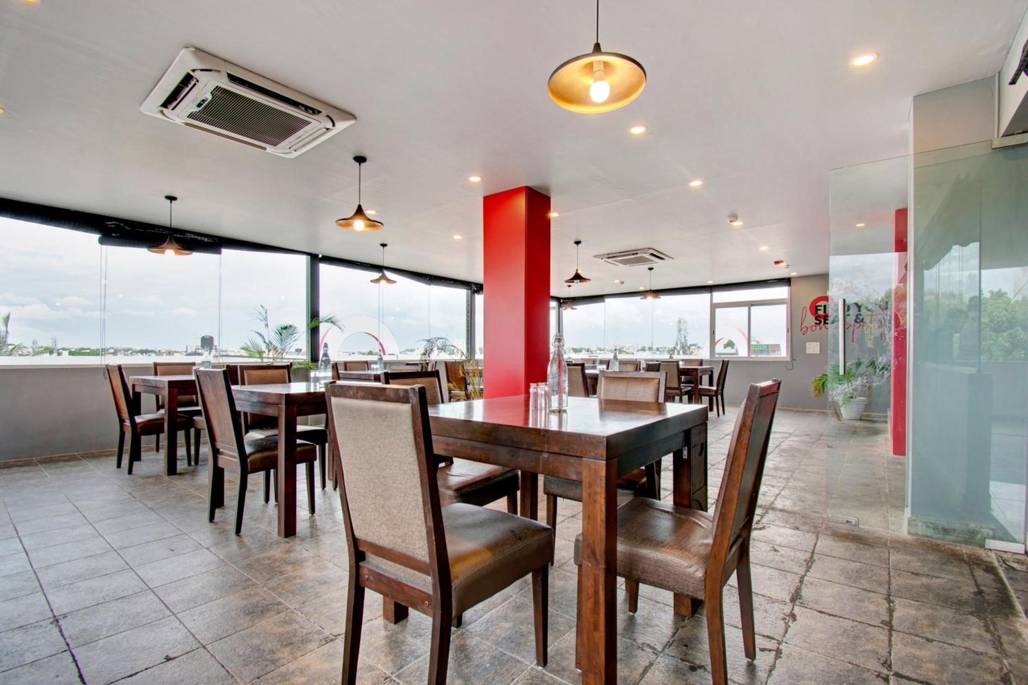Super Townhouse Ulsoor Hotel Бангалор Екстериор снимка