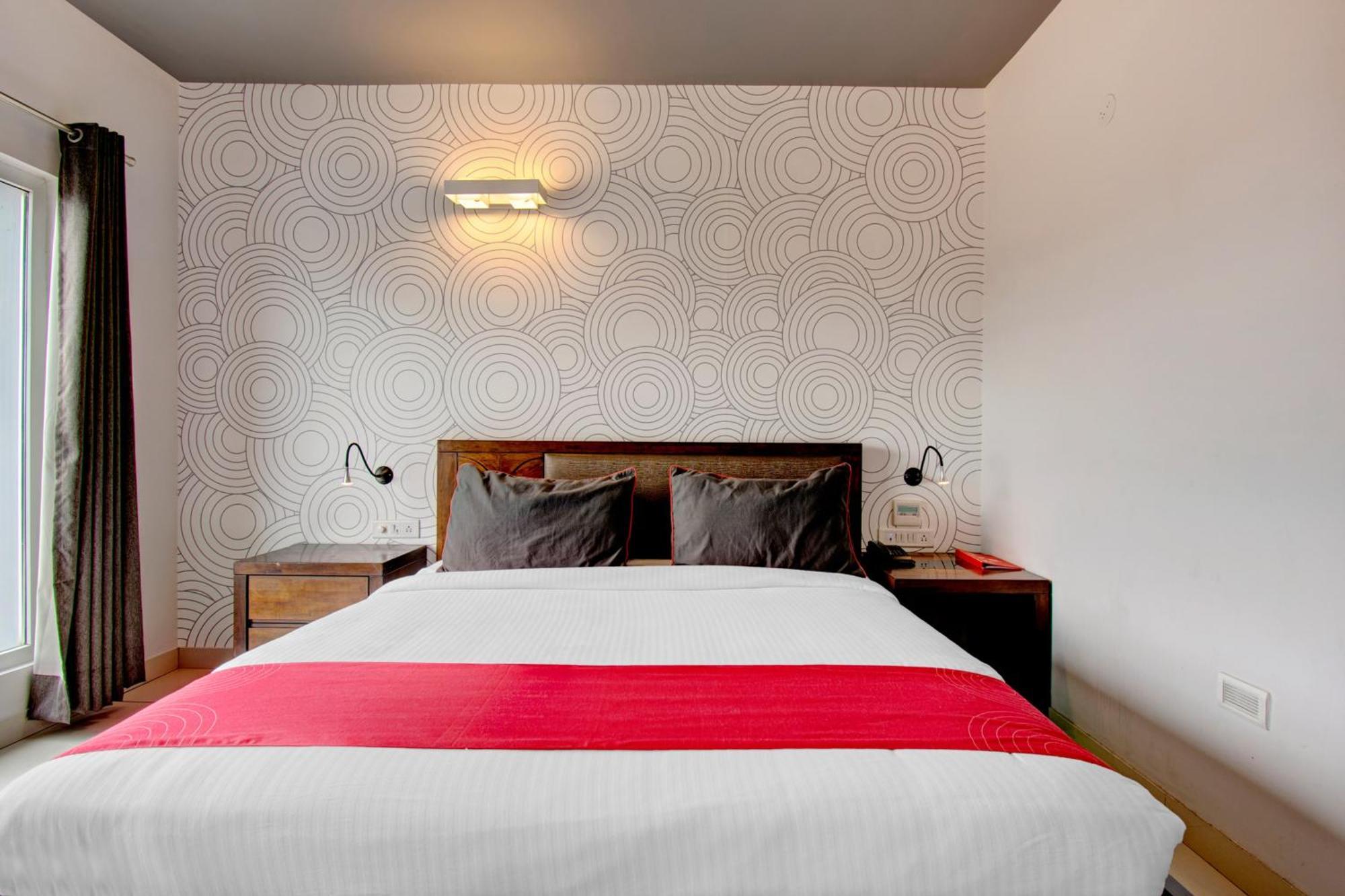 Super Townhouse Ulsoor Hotel Бангалор Екстериор снимка